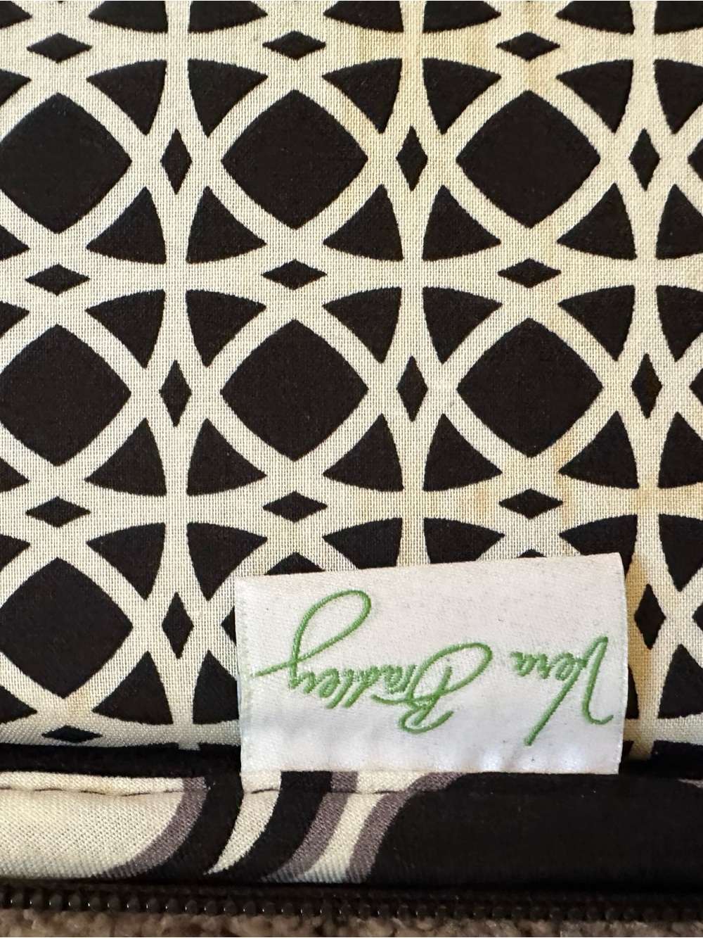 Vera Bradley Black and Cream Geometric Quilted Bag - Picture 5 of 6